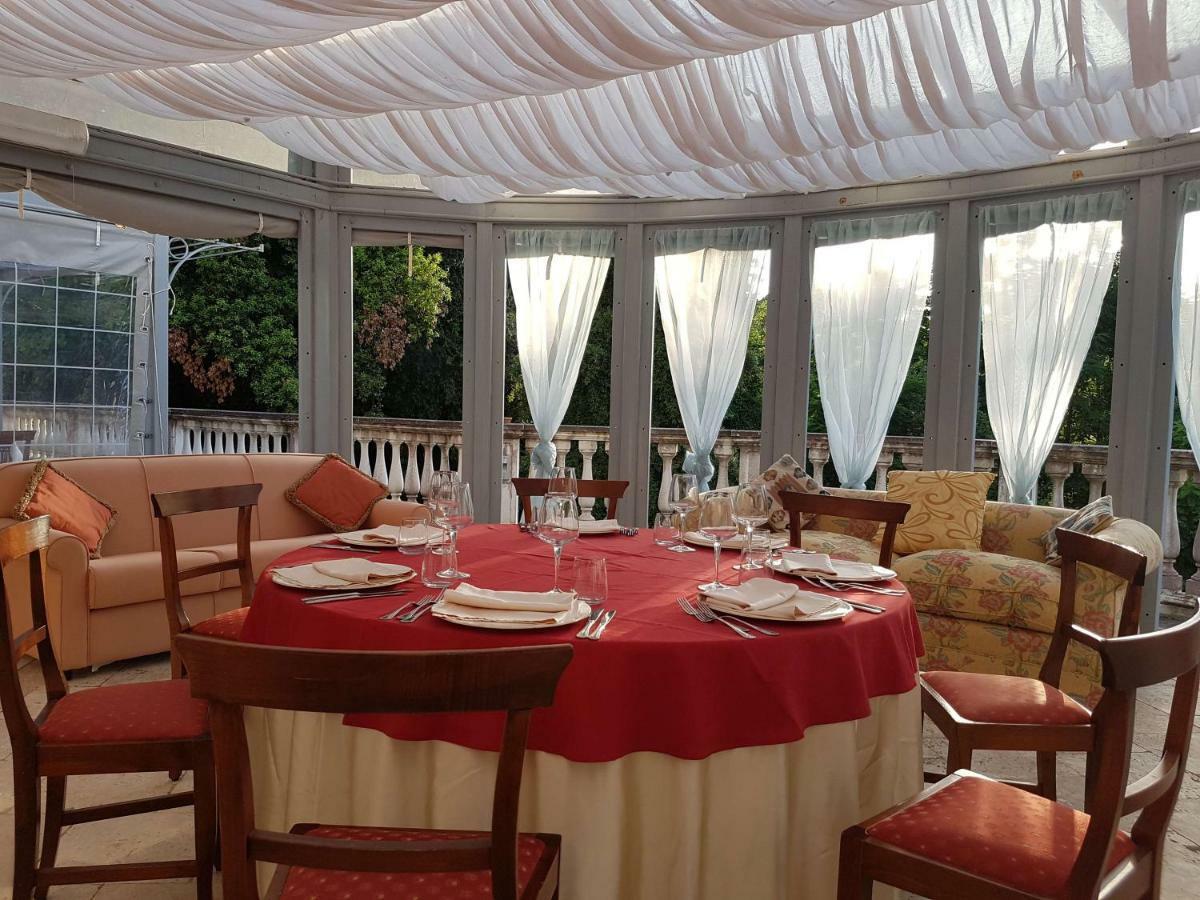 Logge Del Perugino; Sure Hotel Collection By Best Western Читта-делла-П'єве Екстер'єр фото