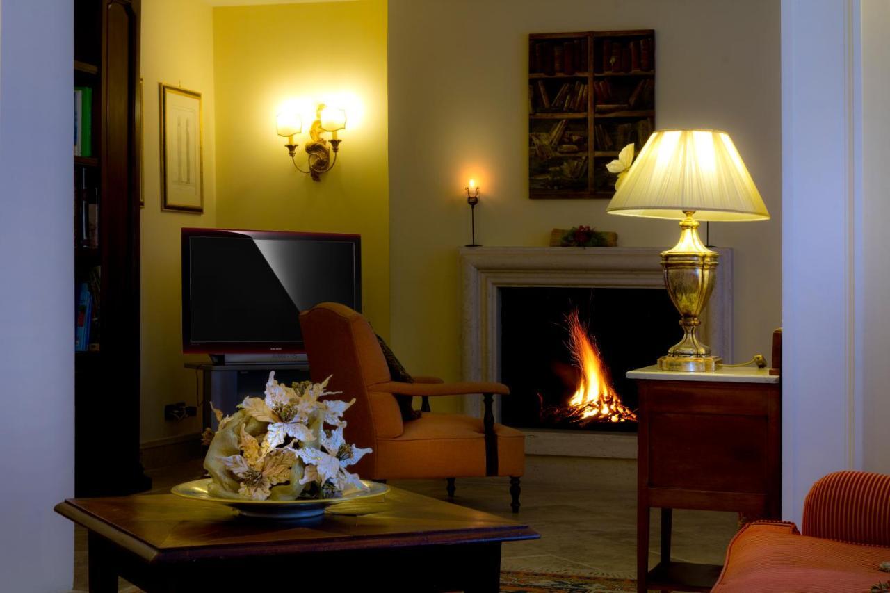 Logge Del Perugino; Sure Hotel Collection By Best Western Читта-делла-П'єве Екстер'єр фото