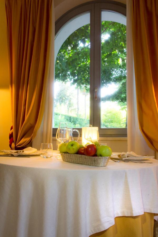 Logge Del Perugino; Sure Hotel Collection By Best Western Читта-делла-П'єве Екстер'єр фото