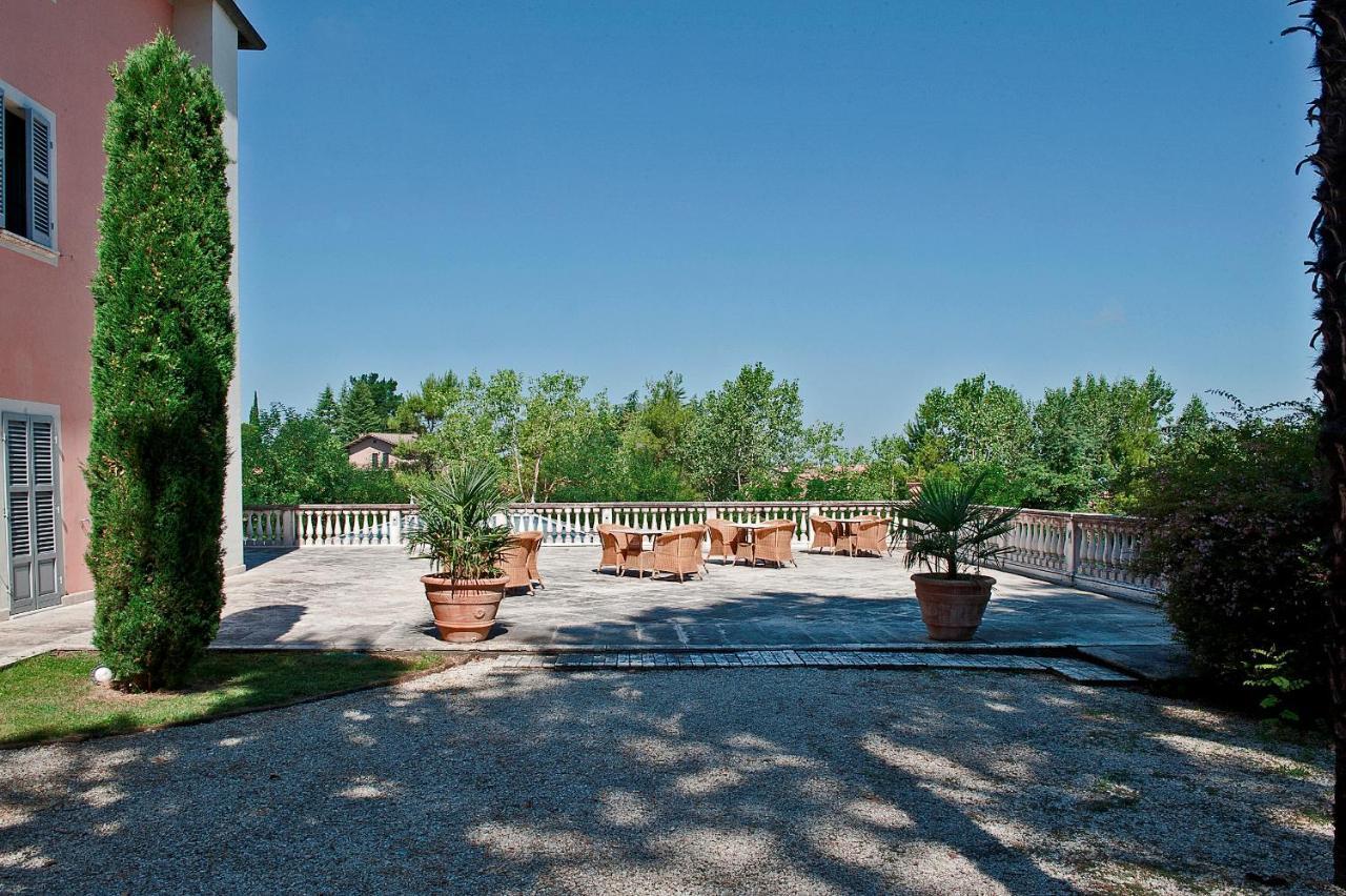 Logge Del Perugino; Sure Hotel Collection By Best Western Читта-делла-П'єве Зручності фото